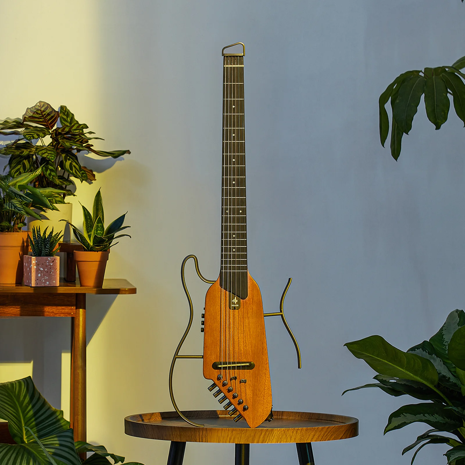Donner HUSH™ I EVO2 Ultraleicht Unterwegs Reisegitarre - Image 59